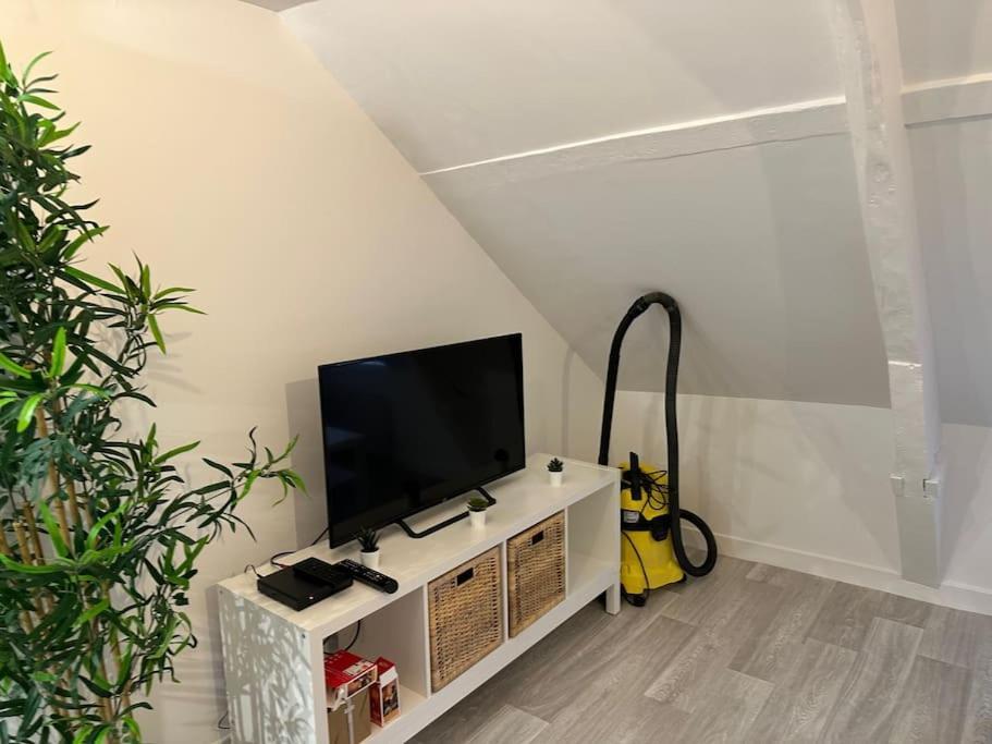 Apartment Centre 2eme Etage *